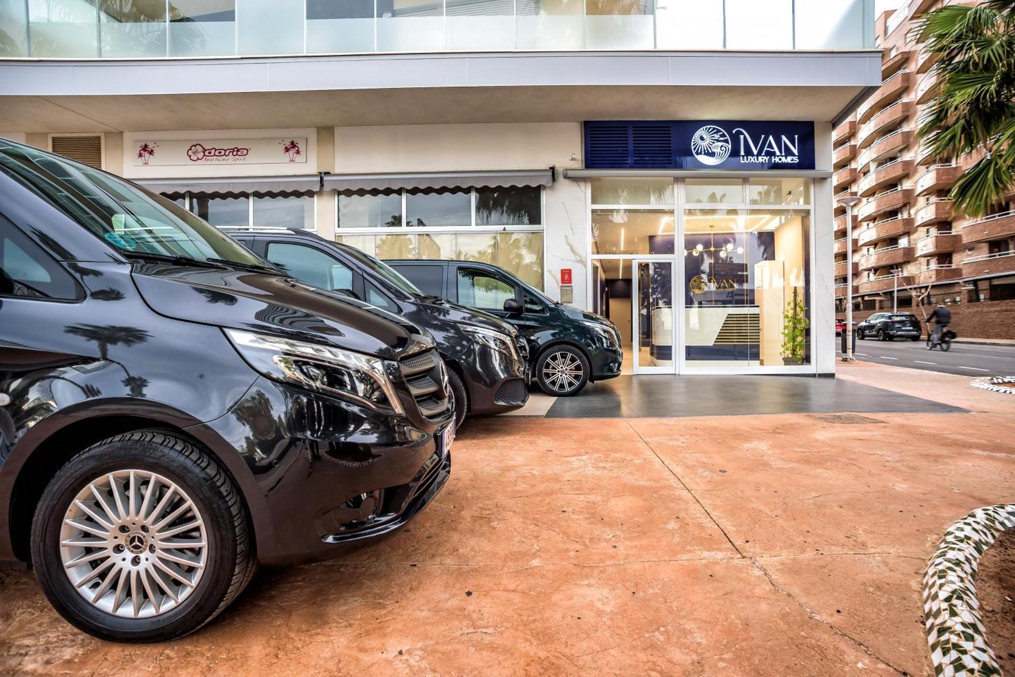 Casa Luna Ivan Luxury Homes 1ªpta Norte 1ªlinea 奥罗佩萨德尔马 外观 照片
